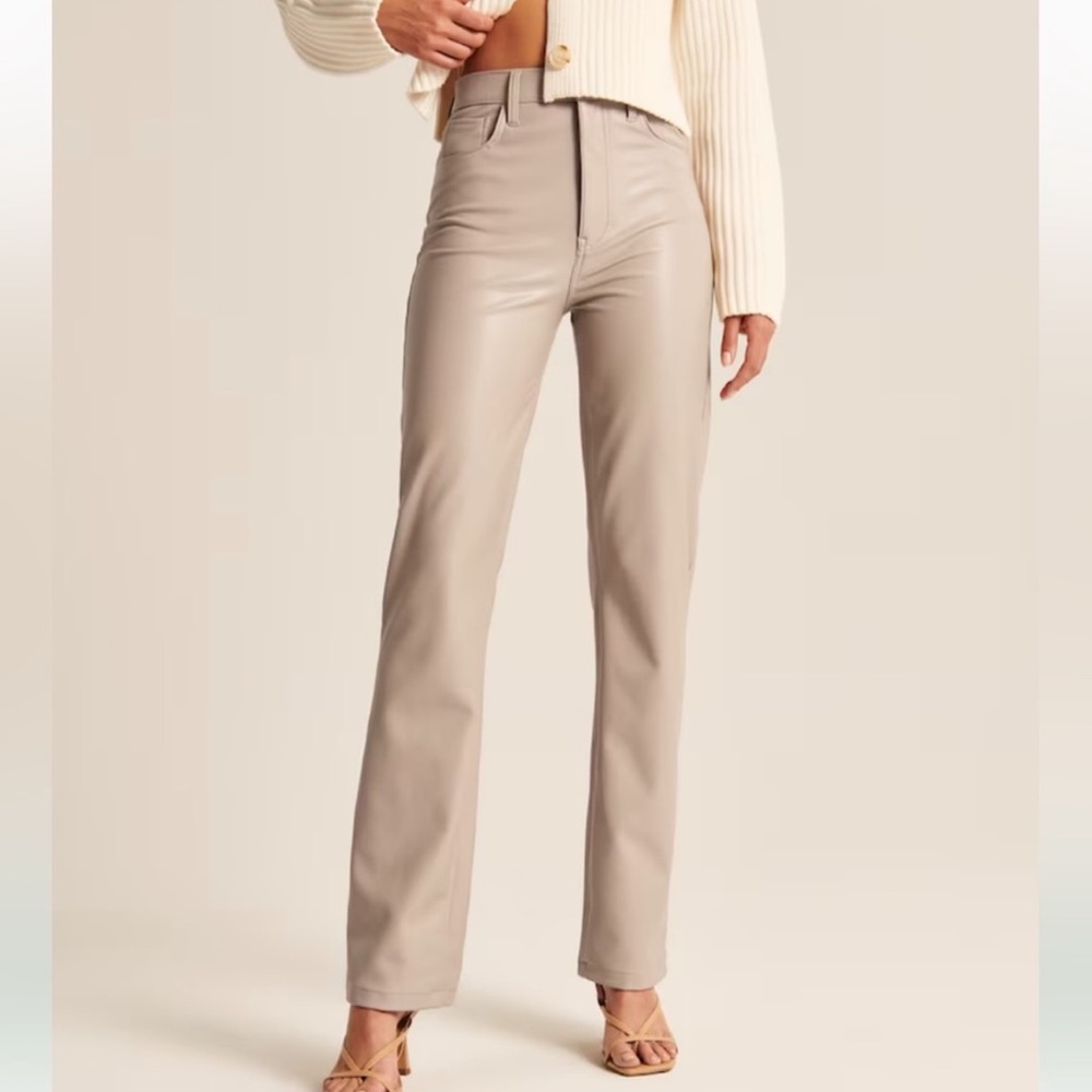 Abercrombie & Fitch 90s Straight Ultra High Rise Curve Love Tan Leather Pants 25